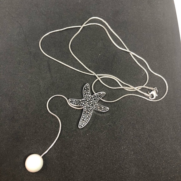 Jewelry - New-Black RhinestoneStudded StarFish Pendant Pearl